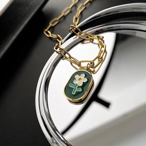 Collana Con Pendente Margherita Acciaio Al Titanio Smalto Verde Ovale Stile Francese Vintage Per Donna