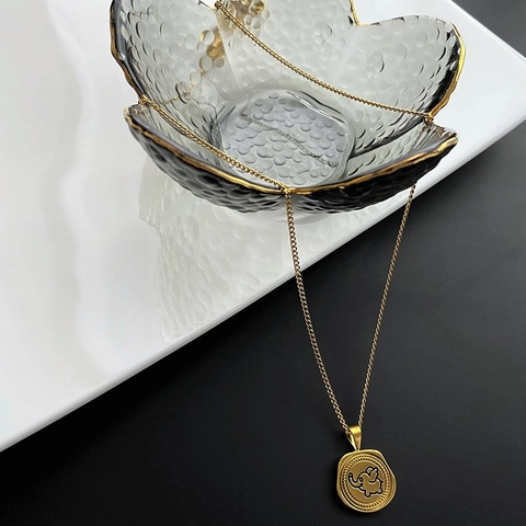 Elephant Relief Coin Pendant Necklace Titanium Stainless Steel Vintage Round Plate Irregular Clavicle Chain For Women