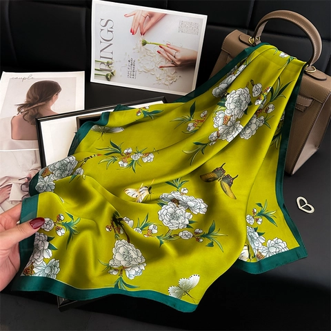 Elegante Foulard Quadrato Effetto Raso Satin Stampa Fiori Uccelli Farfalle Vintage Bandana Capelli Per Donne