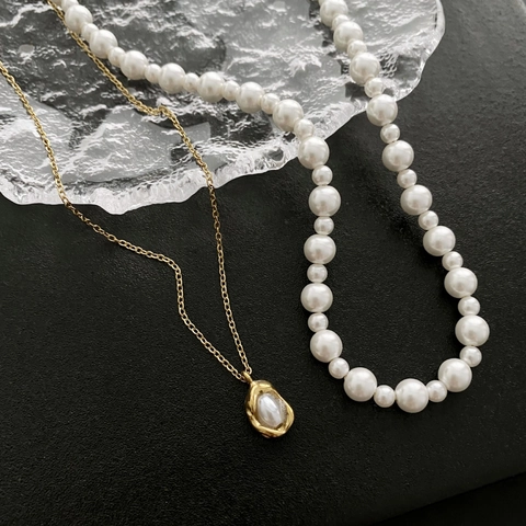 Elegante Collana A Doppio Strato In Acciaio Al Titanio Con Filo Di Künstliche Perle E Ciondolo Irregolare Per Donna Gioielli Minimalisti Placcati In Oro