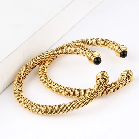 Bracciale A Polsino In Acciaio Inossidabile Cavo Intrecciato Aperto Regolabile Con Perle Di Agata Nera Gioielli Di Moda