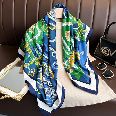 Elegant Square Scarf Twill Satin Feeling Chain Geometric Retro Equestrian Pattern Versatile Shawl Headband For Women