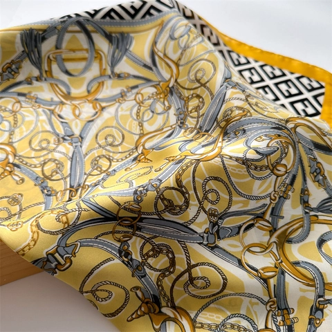 Foulard Quadrato Retrò Raso Artificiale Catena Stampa Bardatura Cavallo Foulard Moda Stile Lusso Per Donna Elegante Sciarpa