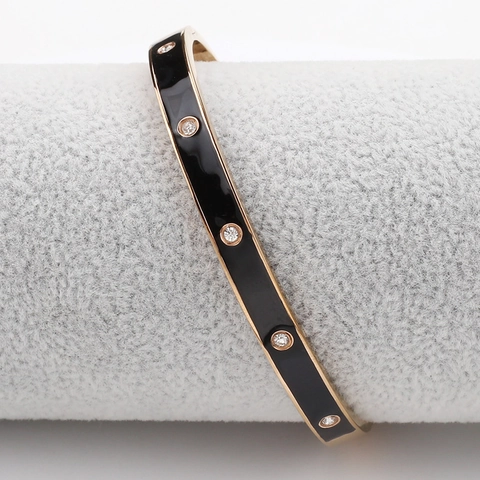 Bracciale Rigido Acciaio Inossidabile Smalto Nero Intarsio Zircone Incisione Ispiratrice Cerniera Ovale Gioielli Donna Oro Rosa