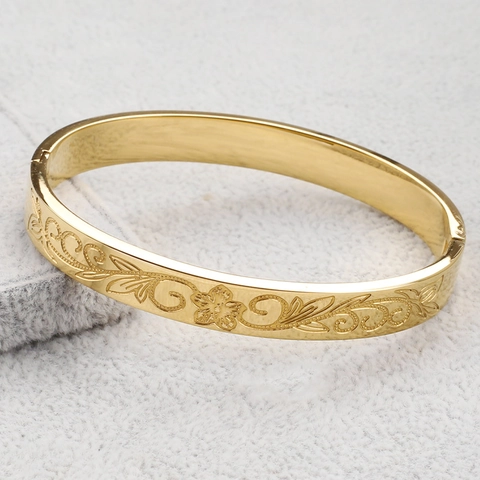 Floral Carved Hinged Bangle 18K Gold Plated Stainless Steel Wide Edge Cuff Bracelet Women Vintage Style Jewelry