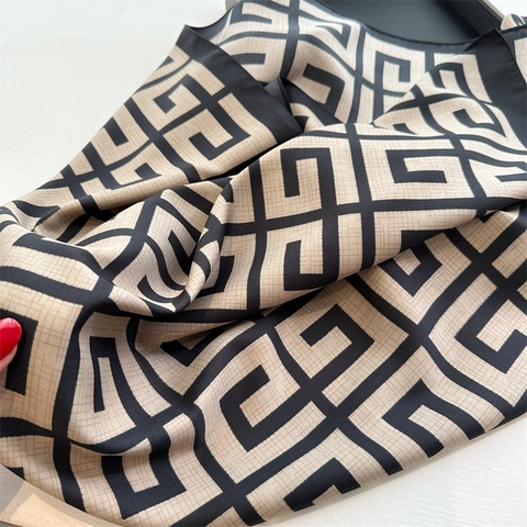 Elegant Women Square Scarf Polyester Satin Twill Large Geometric Pattern Vintage Shawl Headscarf Fashion Accessories