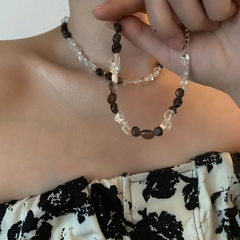 Collana E Bracciale Di Perline Di Cristallo Asimmetrico Pietra Irregolare Acciaio Titanio Catena Clavicola Stile Scuro Donne