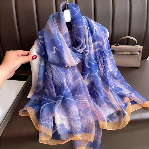 Large Fashion Imitation Satin Shawl Scarf For Women Lightweight Breathable Sunscreen Soft Gauze Wrap Elegant Gradient Print
