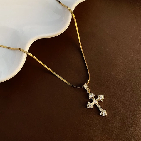 Cross Pendant Necklace With Titanium Steel Chain And Zircon Inlaid Copper Charm For Women Vintage Luxury Jewelry