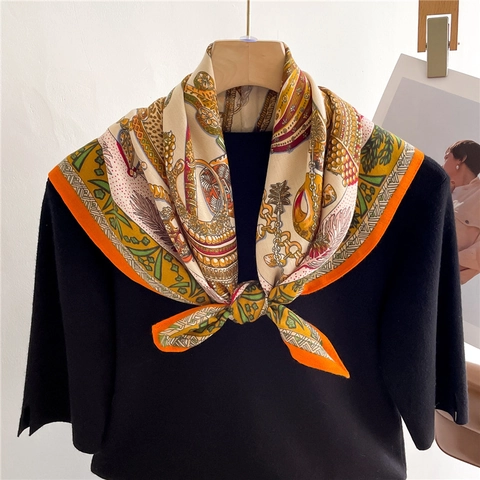 Retro Barock Druck Quadratisches Halstuch Polyester Satin Satinnähnlich Kette Feder Muster Elegant Kopfwickel Für Damen