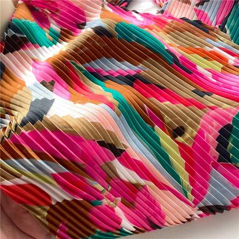 Women Pleated Square Scarf Elegant Color Block Print Polyester Faux Satin Neckerchief Fashion Accessories