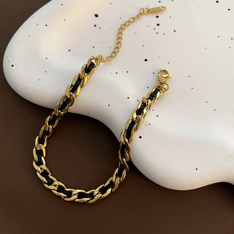 Vergoldetes Edelstahlarmband Mit Verflochtener Kette Und Schwarzem Geflochtenem Lederseil Verstellbare Gliederkette Für Damen
