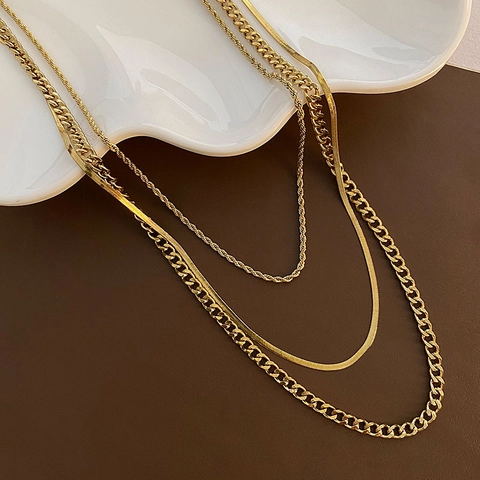 Collier Multi Rangs Pour Femme Acier Inoxydable Chaîne Torsadée Serpent Gourmette Mode Hip Hop Couleur Or Accessoire
