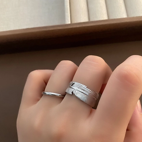 Feder Offener Ring Und Minimalistisches Band Titanstahl Verstellbarer Retro Strukturierter Schmuck Für Damen Herren