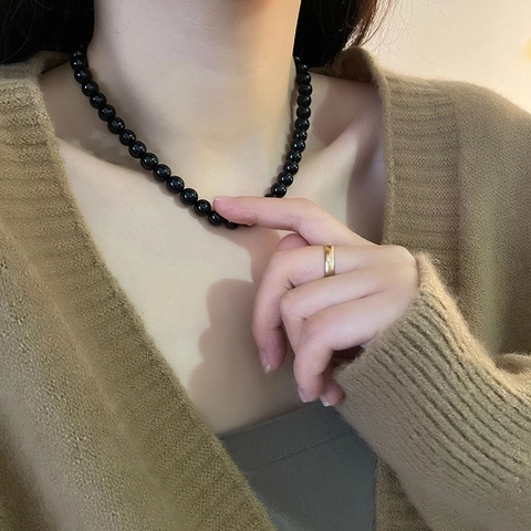 Vintage Style Black Agate Bead Necklace For Women Stainless Steel Clasp Minimalist Round Bead Chain Fashion Jewelry Gift Accessory