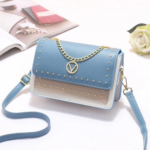Damen Mode PU Leder Schultertasche Mit Nieten Metallkette V Logo Farbblock Kleine Quadratische Umhängetasche Für Den Alltag