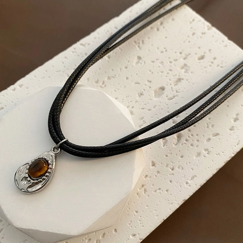 Vintage Waterdruppel Hanger Ketting Met Tijgeroog Steen Roestvrij Staal Zwart Multi-Strand Koord Voor Dames