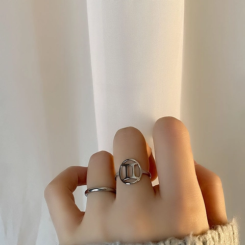 Titaniumstalen Sterrenbeeld Ringen Met Holle Tweelingen Leeuw Hart Kroon En Simpele Band Minimalistische Sieraden Voor Dames