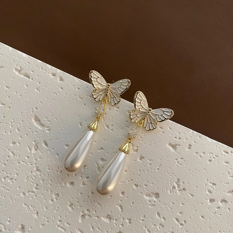 Pendientes Colgantes Mariposa Cobre Bañado En Oro Con Poste Plata Ley 925 Perla Artificial Imitación Gota Circonita Elegante