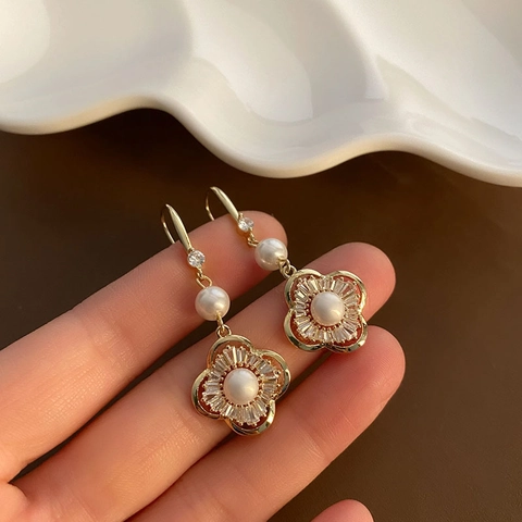 Flower Four Leaf Clover Dangle Hook Earrings Gold Plated Copper Cubic Zirconia Artificial Pearl Elegant French Style For Women