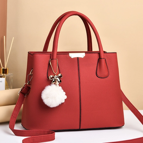 Borsa Da Donna In Pelle PU Con Trama Litchi Grande Capacità Borsa A Tracolla Con Tracolla Rimovibile E Pendente Con Pompon