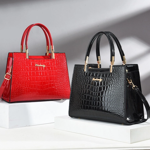 Women's Crocodile Pattern Patent Leather Handbag Cowhide PU Tote Bag With Shoulder Strap Fashion Large Capacity Top Handle Bag