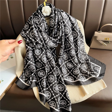 Damen Polyester Satinnschal Satin Großer Schal Wickeltuch Bedruckt Vintage Muster Sonnenschutz Reise Mode Accessoires
