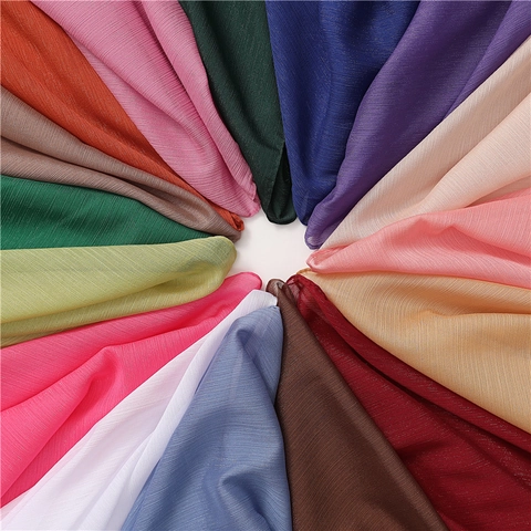 Women Shimmer Hijab Scarf Silver Glitter Thread Solid Color Elegant Pleated Chiffon Texture Scarf Muslim Headwrap Travel Shawl Large Wrap