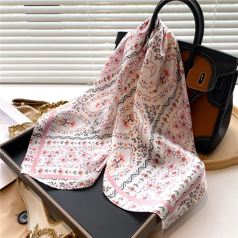 Foulard Quadrato Con Stampa Floreale Elegante Raso Sintetica Leggero Per Collo E Testa Da Donna