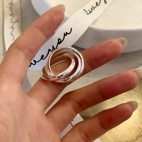 Anello Triplo A Fascia Intrecciata Rame Elegante Geometrico Lucido Minimalista Gioiello Versatile Per Donna