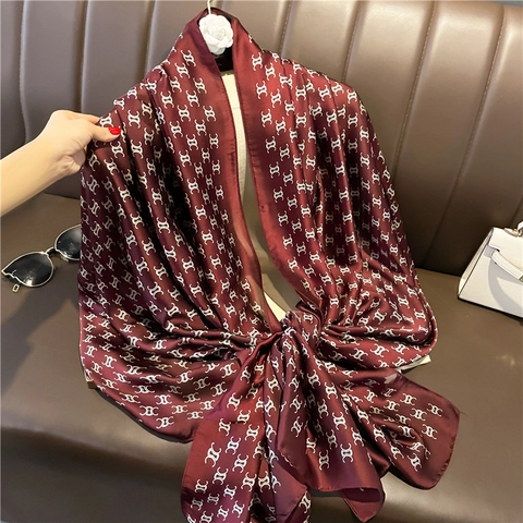 Eleganter Bedruckter Schal Polyester Satin Satin Gefühl Lange Mode Luxus Floral Geometrische Accessoires Für Frauen