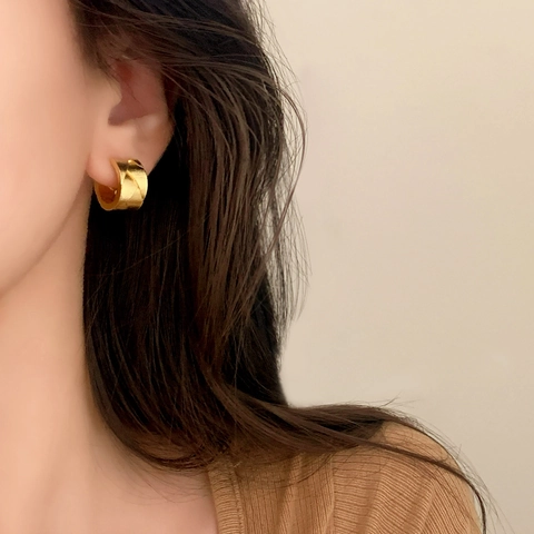 Pendientes Aro Forma C Textura Tejida Mujer Cobre Minimalista Lujo Geométrico Huggie Oro Plata