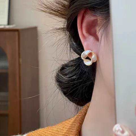 Orecchini A Lobo Vintage In Rame Con Zircone E Smalto Fiore Gioielli Eleganti Per Donna