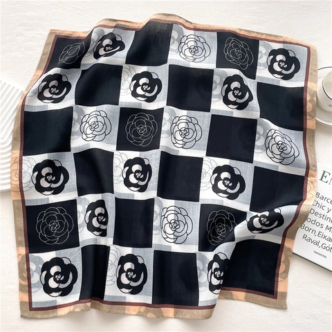 Polyester Camelia Bloemen Vierkante Sjaal Elegante Twill Satijnachtige Bandana Kleurblok Geblokte Print Voor Dames