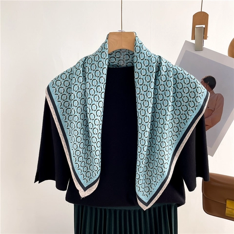 Retro Geometrische Kette Druck Quadratisch Schal Seidiges Gefühl Polyester Halstuch Elegant Haar Bandana Für Frauen