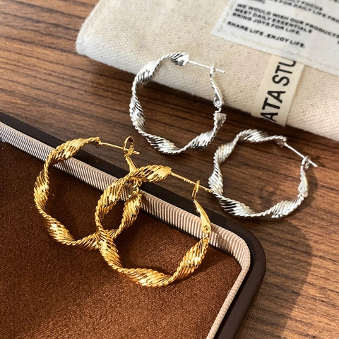 Orecchini A Cerchio Intrecciati Rame Placcato Oro 18K Design Torsione Francese Retro Minimalista Per Donne Quotidiano