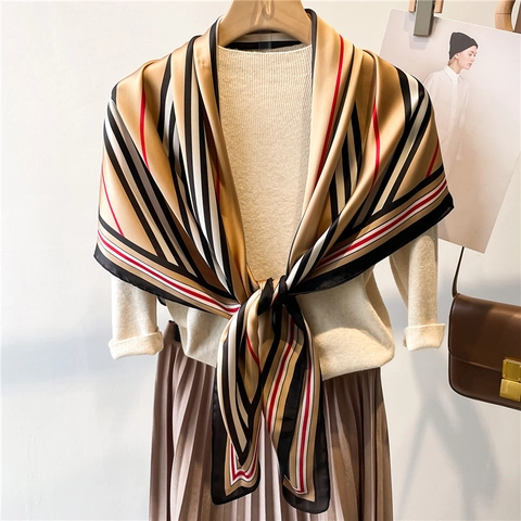 Großer Quadratischer Schal Polyester Satin Sonnenschutz Leichter Schal Wrap Für Damen Eleganter Blumendruck Vintage Stil