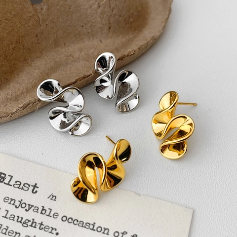 Pendientes De Botón Con Espiral Retorcida Cobre Chapado Moderno Minimalista Forma Pétalo Estilo Metal Líquido Joyería Mujer