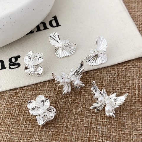 Minimalist Irregular Butterfly Leaf Stud Earrings For Women Copper Silver Plated Exquisite Geometric Jewelry With Imitation Artificial Pearl And Zircon