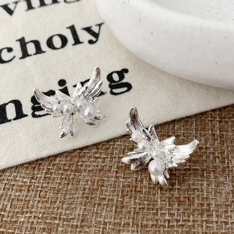 Minimalist Irregular Butterfly Leaf Stud Earrings For Women Copper Silver Plated Exquisite Geometric Jewelry With Imitation Artificial Pearl And Zircon