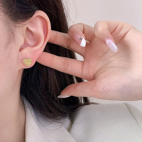 Hollow Woven Heart Stud Earrings Irregular Geometric Mesh Design With 925 Sterling Silver Earring Post For Women Minimalist