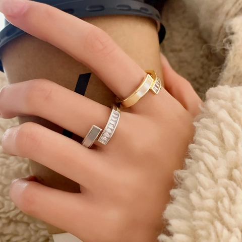 Minimalist Shell Inlaid Open Ring Geometric Cubic Zirconia Adjustable Light Luxury Finger Jewelry For Women Elegant Daily