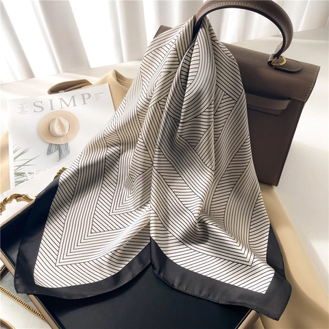 Damen Quadratischer Schal Satin Polyester Gestreift Geometrisches Muster Elegant Mode Hals Handtaschen Wickel Accessoire