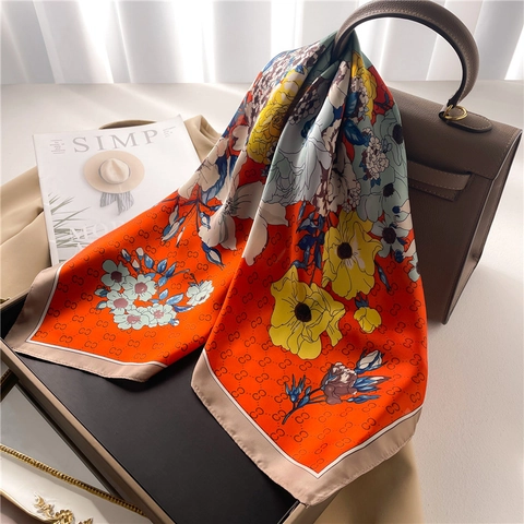 Elegante Sciarpa Quadrata Con Stampa Floreale Imitazione Raso Foulard Retrò Motivo Floreale Satin Per Donna