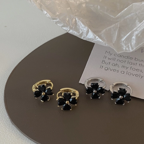Elegant Black Four Leaf Clover Hoop Earrings Heart Shaped Petal Copper Gold Plated Jewelry For Women Girls