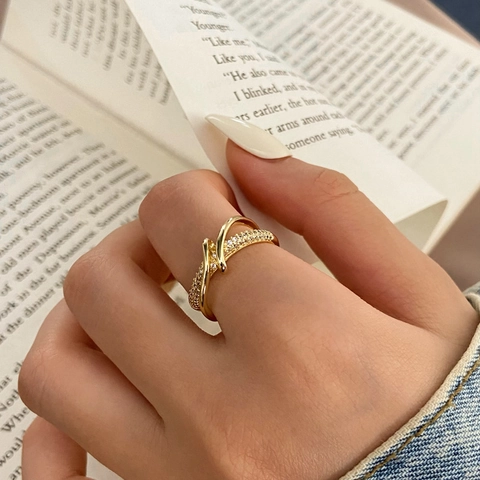 Crossover Opening Ring Copper Micro Paved Zircon Minimalist Adjustable Twined Design For Women Elegant Jewelry