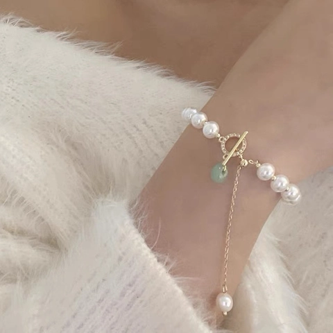 Bracciale Di Perle D'acqua Dolce Barocche Rame Placcato Oro Chiusura A Gancio Con Pendente Di Calcedonio Verde Gioielli Eleganti Da Donna