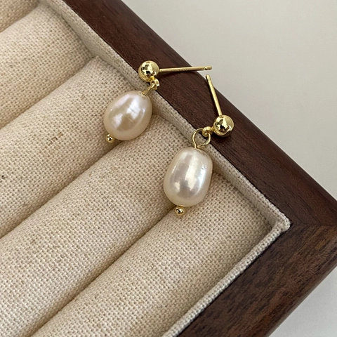 Elegant Baroque Freshwater Pearl Dangle Earrings Gold Plated Copper Earring Post Minimalist Water Drop Jewelry For Women