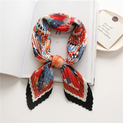 Women's Fashion Pleated Satin Scarf Abstract Floral Print Square Headscarf Hair Band Neck Scarf Decorative Accessory Gift
