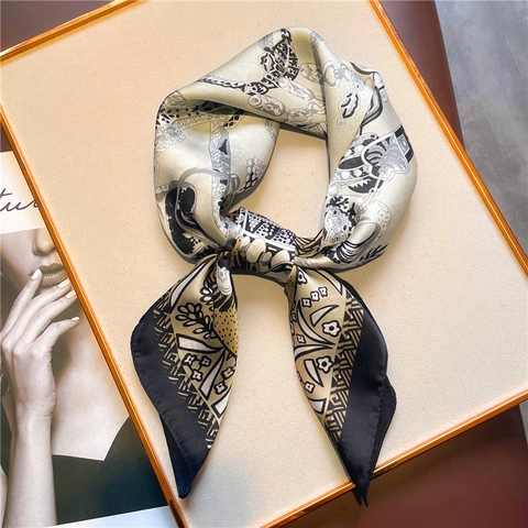 Retro Vierkante Sjaal Imitatie Satijn Polyester Bloemen Ketting Print Elegante Nek Hoofd Wrap Voor Vrouwen